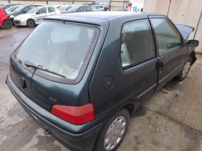 Image Pare choc arriere - PEUGEOT 106