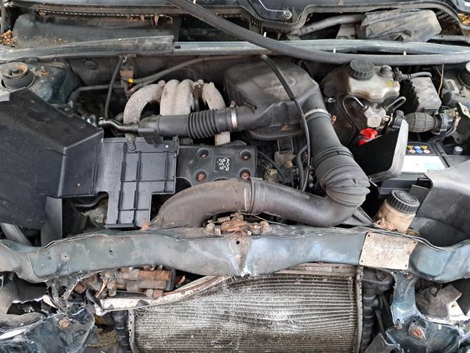 Image Pare choc arriere - PEUGEOT 106