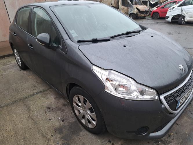 Image Autoradio - PEUGEOT 208 1