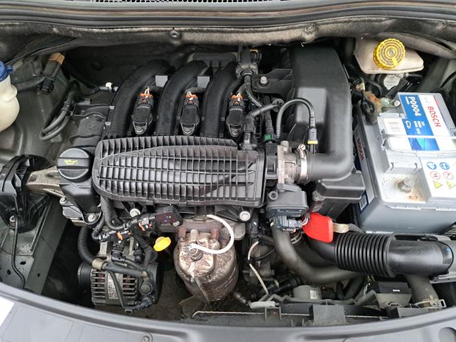 Image Autoradio - PEUGEOT 208 1
