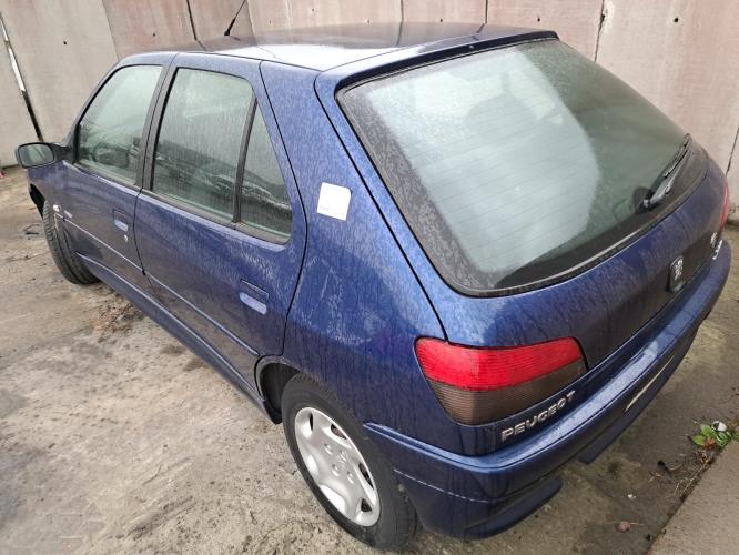 Image Plage arriere - PEUGEOT 306