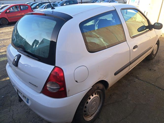 Image Feu arriere principal droit (feux) - RENAULT CLIO 2 CAMPUS