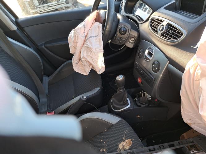 Image Capot - RENAULT CLIO 3