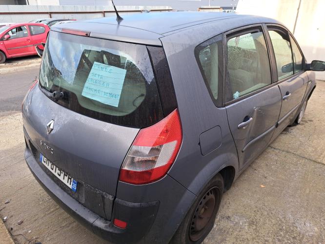 Image Pare choc arriere - RENAULT SCENIC 2