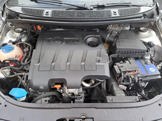 Image Porte avant gauche - SKODA FABIA 2