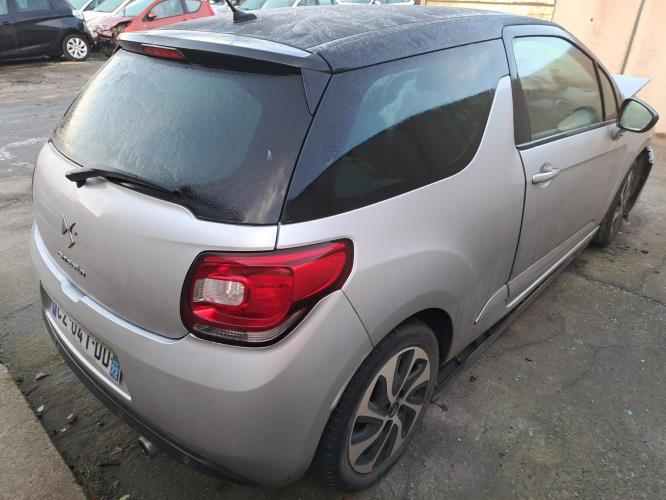Image Feu arriere principal droit (feux) - CITROEN DS3