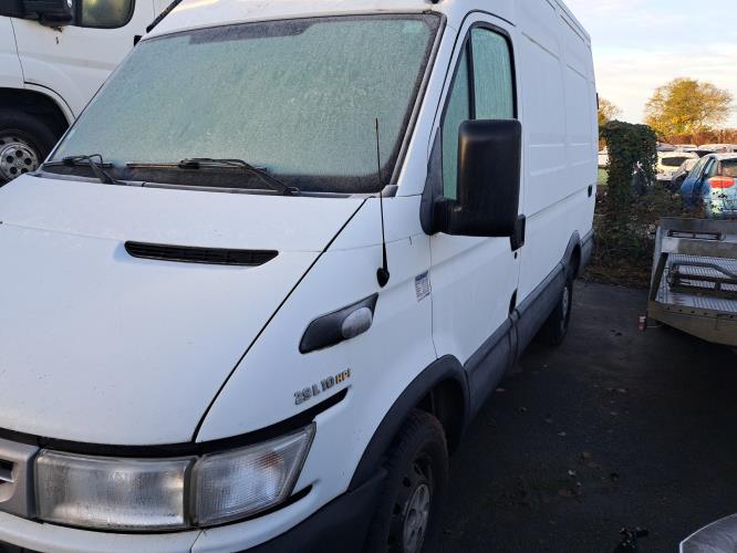 Image Aile avant gauche - IVECO DAILY 3