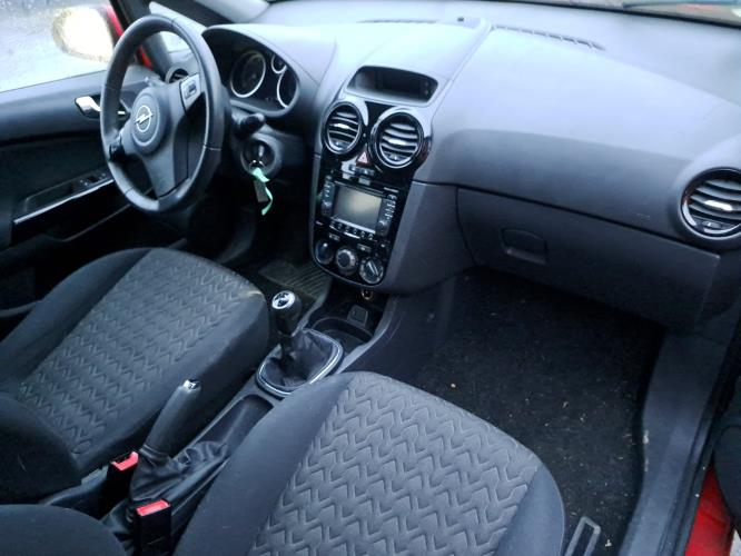 Image Capot - OPEL CORSA D