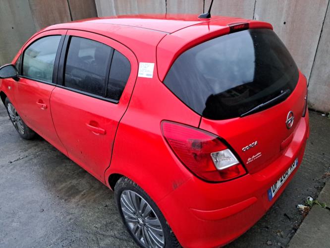 Image Capot - OPEL CORSA D