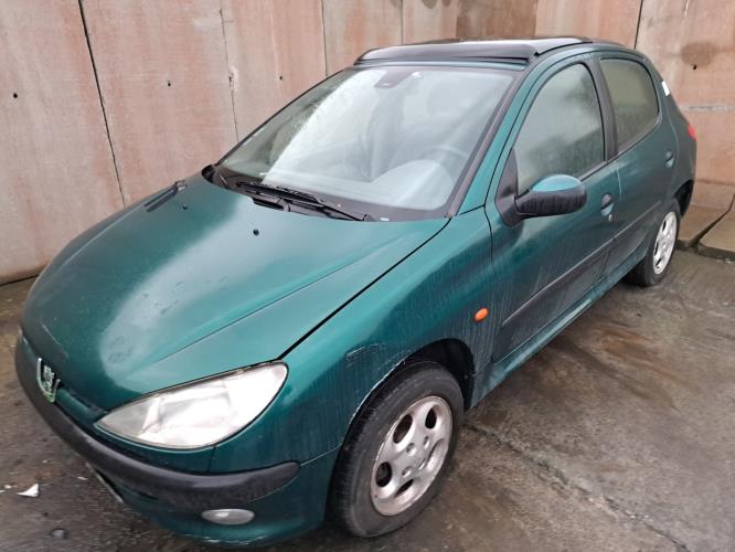 Image Pare choc avant - PEUGEOT 206