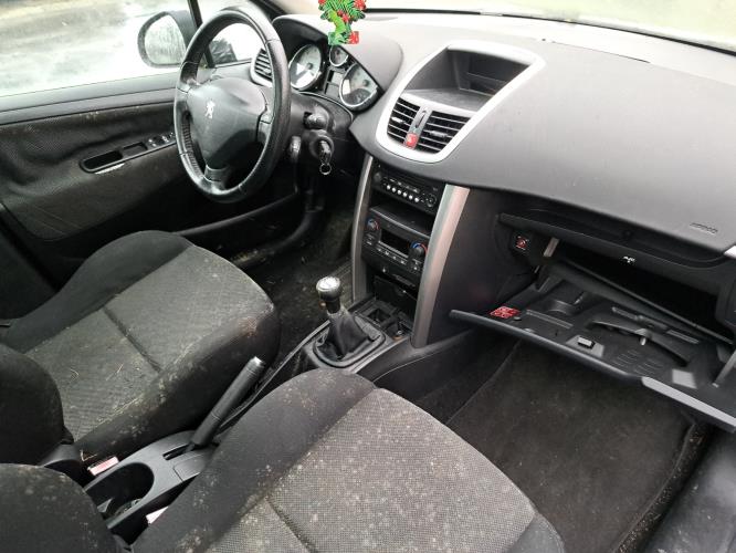 Image Autoradio d'origine - PEUGEOT 207