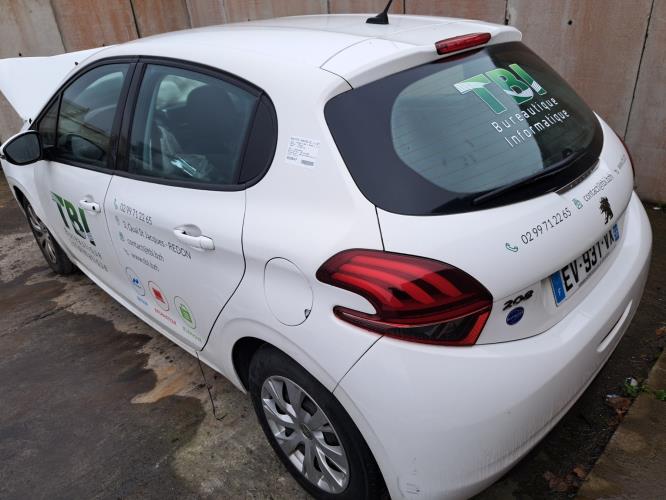 Image Debitmetre - PEUGEOT 208 1