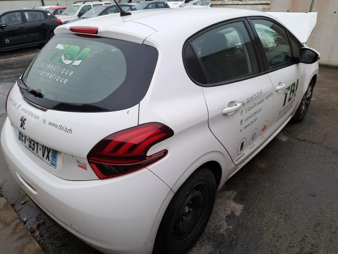 Image Debitmetre - PEUGEOT 208 1