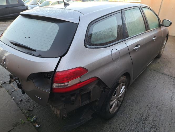 Image Ecran GPS - PEUGEOT 308 2 SW