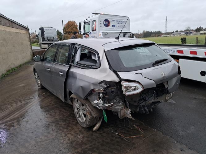 Image Ecran GPS - PEUGEOT 308 2 SW