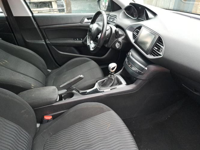 Image Ecran GPS - PEUGEOT 308 2 SW