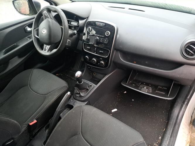 Image Feu arriere principal droit (feux) - RENAULT CLIO 4