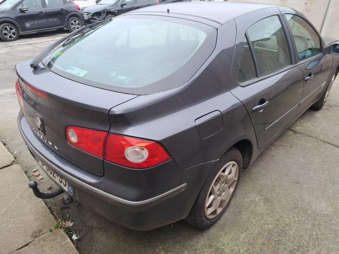 Image Pare choc avant - RENAULT LAGUNA 2