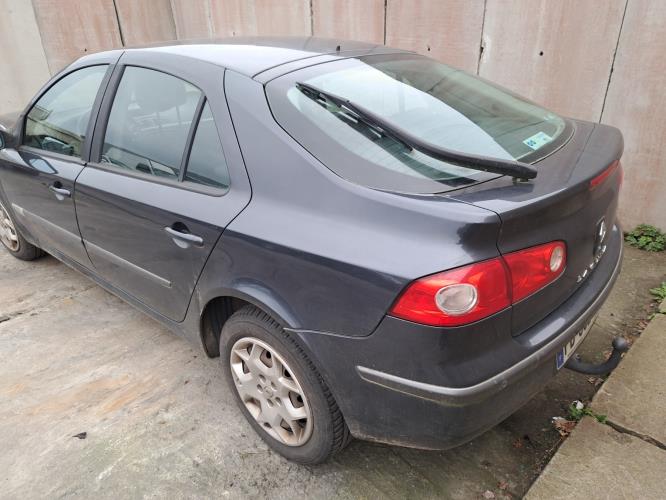 Image Pare choc avant - RENAULT LAGUNA 2