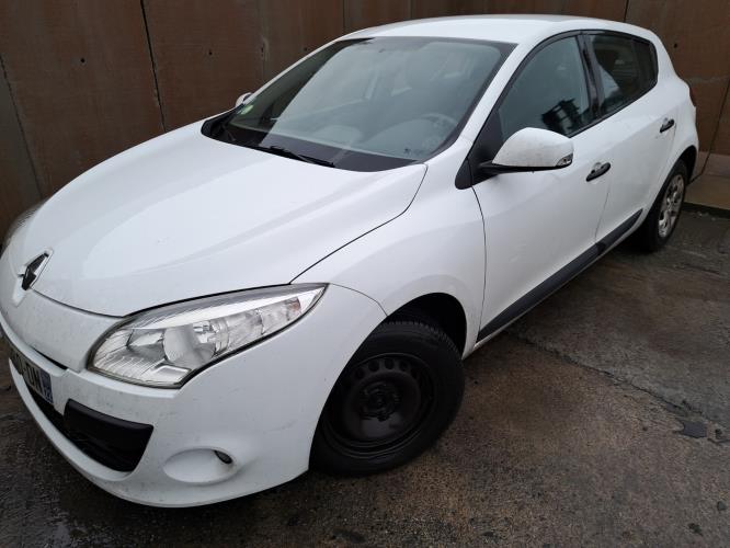Image Plage arriere - RENAULT MEGANE 3