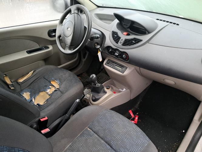 Image Absorbeur de pare choc arriere - RENAULT TWINGO 2