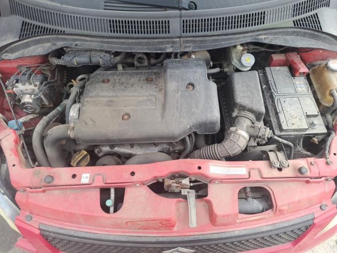 Image Capot - SUZUKI SWIFT 3
