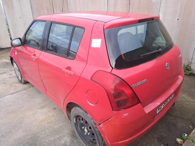 Image Capot - SUZUKI SWIFT 3
