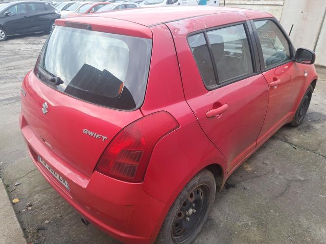 Image Capot - SUZUKI SWIFT 3