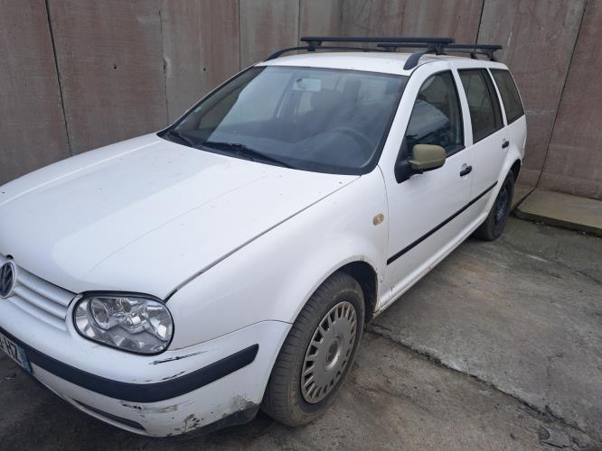 Image Calandre - VOLKSWAGEN GOLF 4