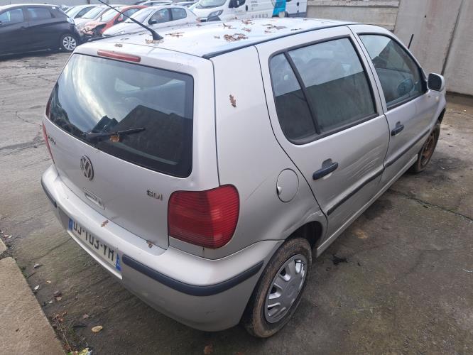 Image Optique avant secondaire droit (feux)(clignotant) - VOLKSWAGEN POLO 3