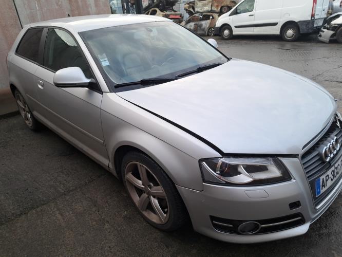 Image Feu arriere principal droit (feux) - AUDI A3 2