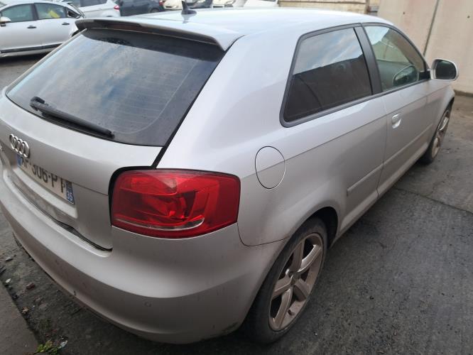 Image Feu arriere principal droit (feux) - AUDI A3 2
