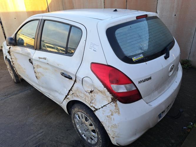 Image Capot - HYUNDAI I 20 1