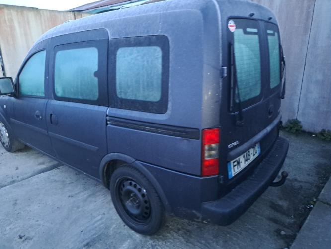 Image Pare choc arriere - OPEL COMBO C