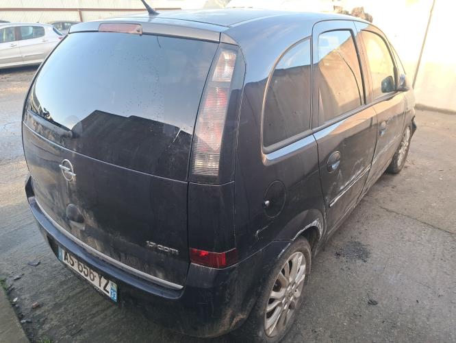 Image Capot - OPEL MERIVA A