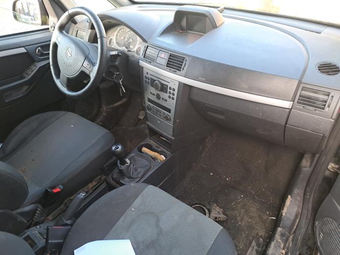 Image Capot - OPEL MERIVA A