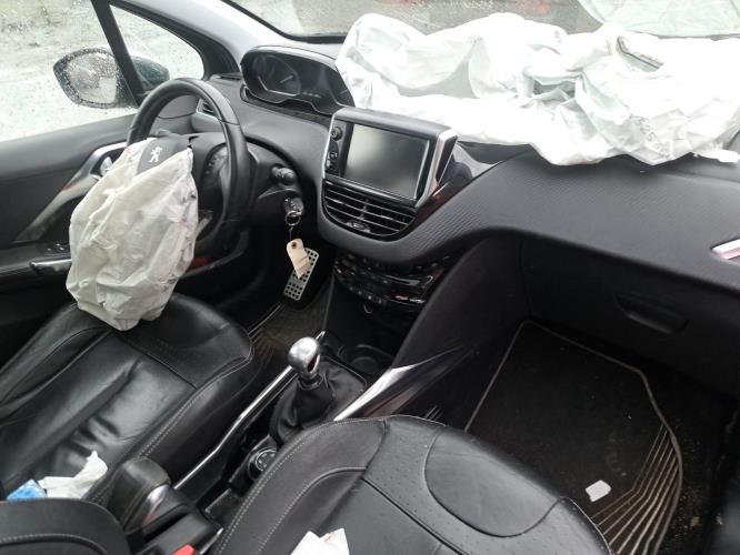 Image Feu arriere principal droit (feux) - PEUGEOT 2008 1