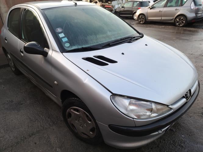 Image Calandre - PEUGEOT 206