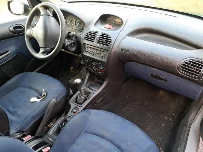 Image Calandre - PEUGEOT 206