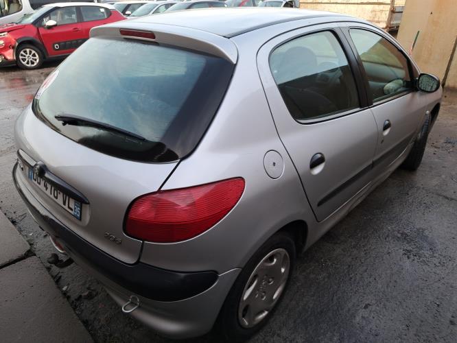 Image Calandre - PEUGEOT 206