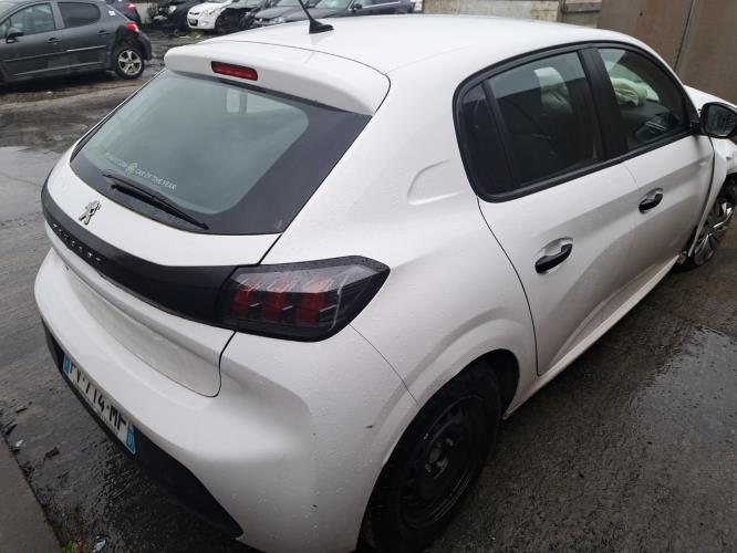 Image Renfort pare choc arriere (traverse) - PEUGEOT 208 2