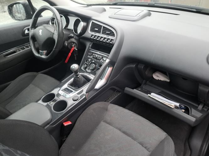 Image Plage arriere - PEUGEOT 3008 1