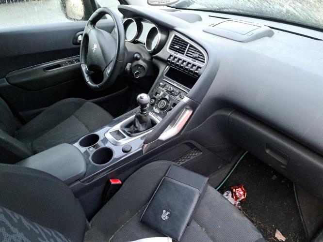 Image Porte avant gauche - PEUGEOT 3008 1