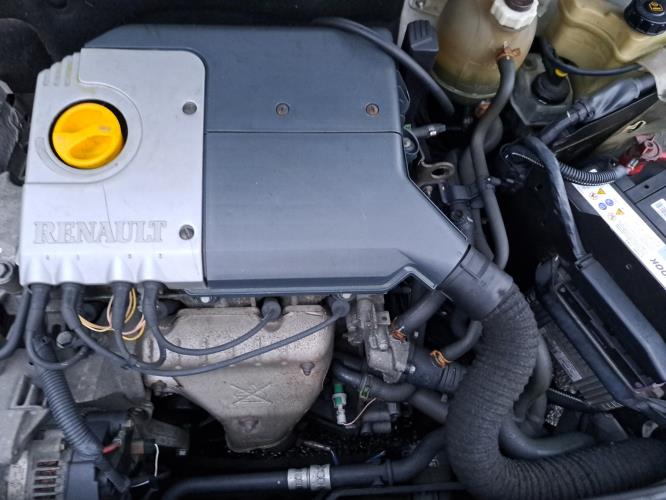 Image Moteur - RENAULT CLIO 2