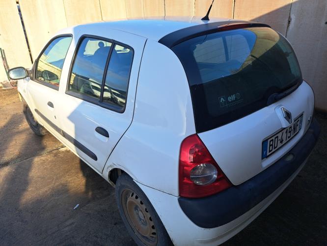 Image Plage arriere - RENAULT CLIO 2