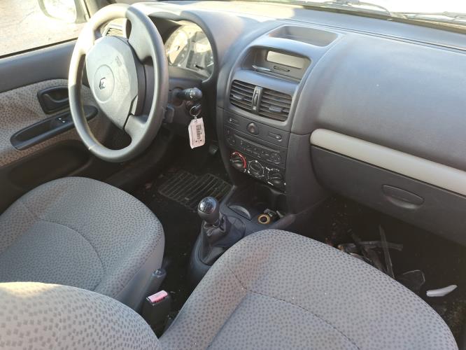 Image Plage arriere - RENAULT CLIO 2