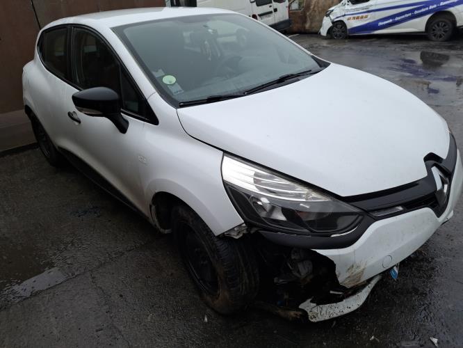 Image Feu diurne avant gauche - RENAULT CLIO 4