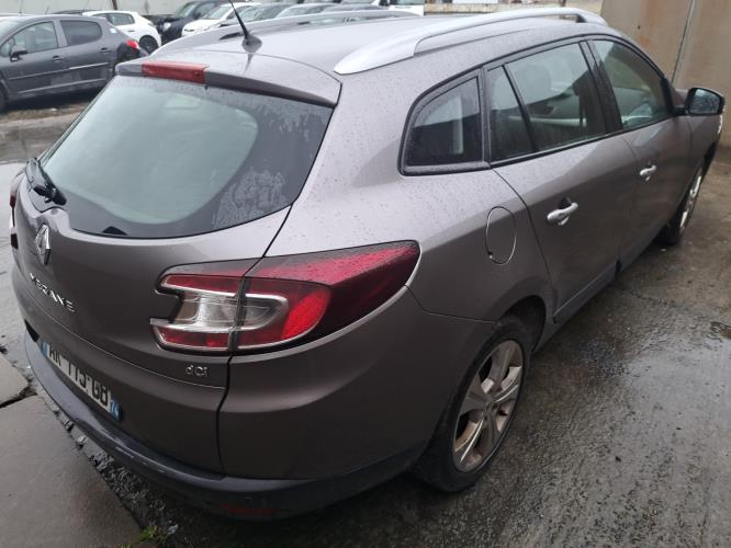 Image Pare choc arriere - RENAULT MEGANE 3