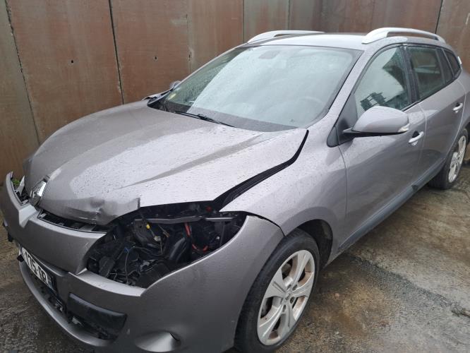 Image Pare choc arriere - RENAULT MEGANE 3