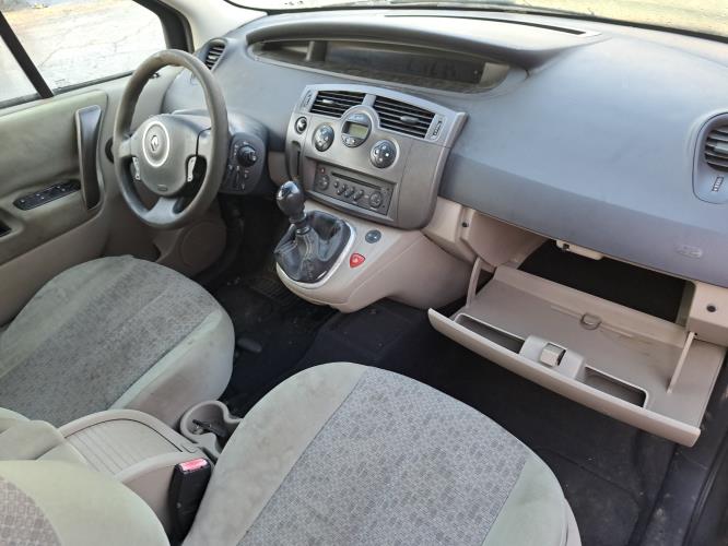Image Renfort pare choc avant (traverse) - RENAULT SCENIC 2